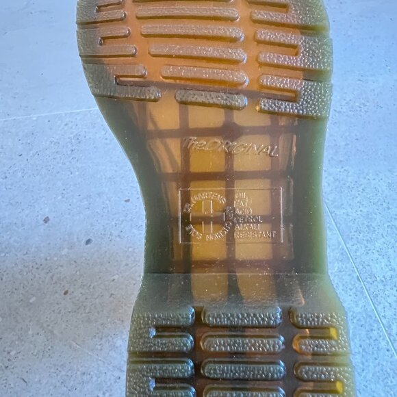 NWOT Dr Martens Smooth White Boots - Picture 10 of 10